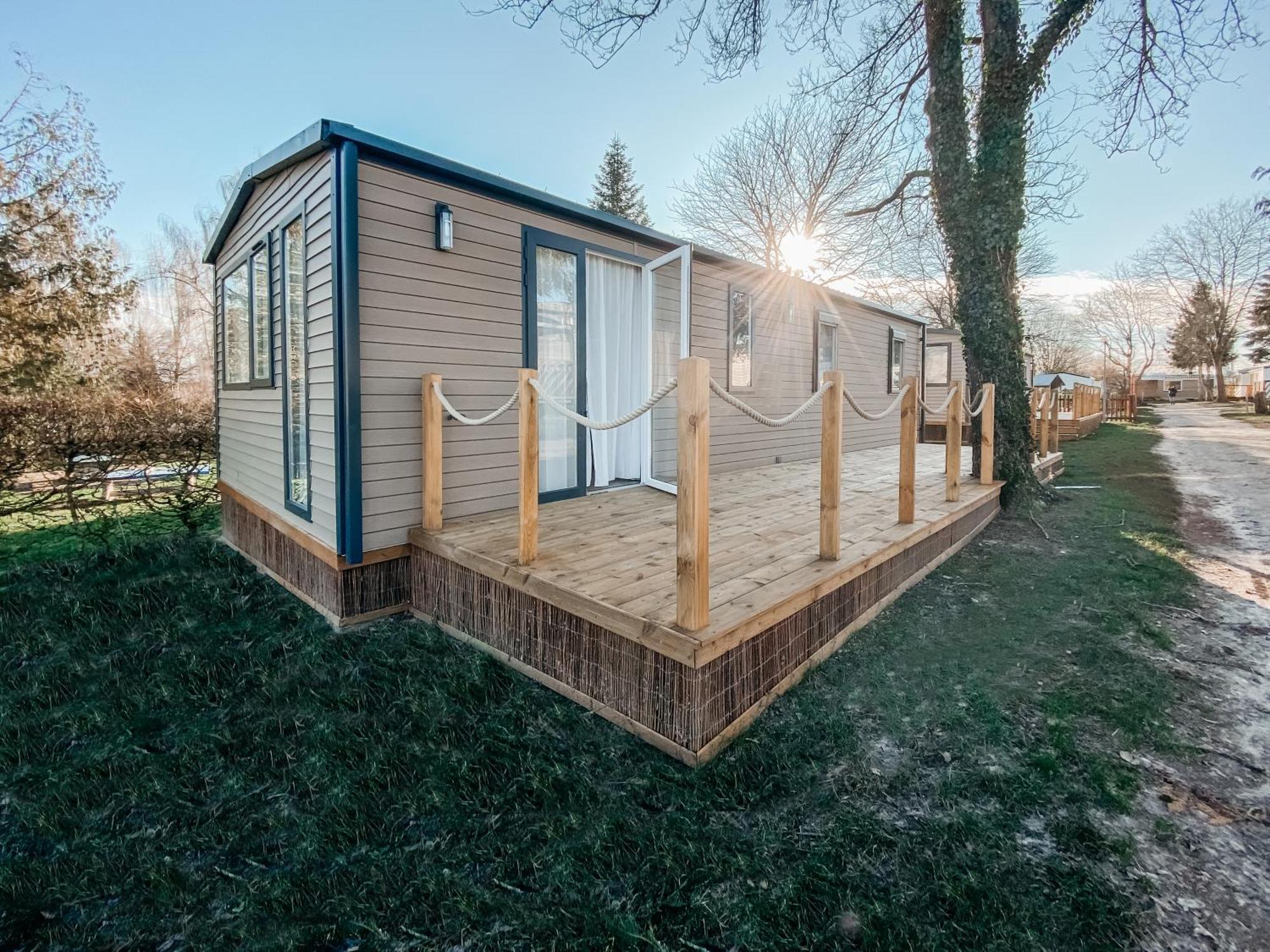 Soleil Levant - Camping Belle-Vue แบร์ดอร์ฟ ภายนอก รูปภาพ